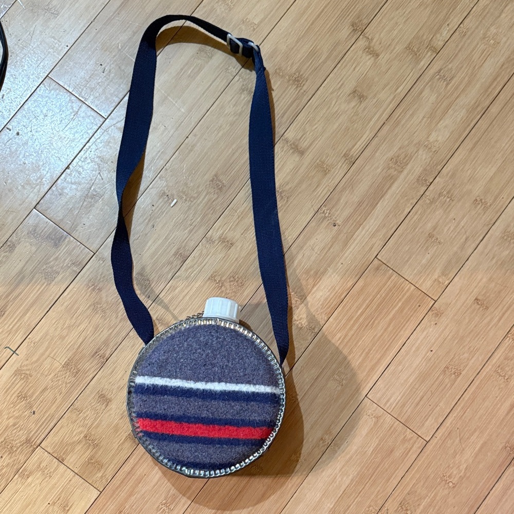 Striped Round Canteen